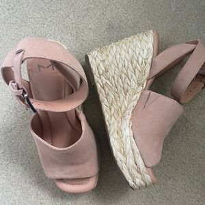 Marc Fisher Wedges